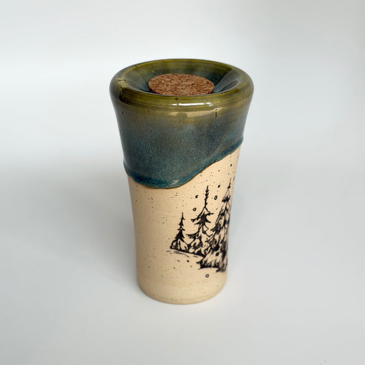 Snowy Trees Travel Tumbler (Verde)
